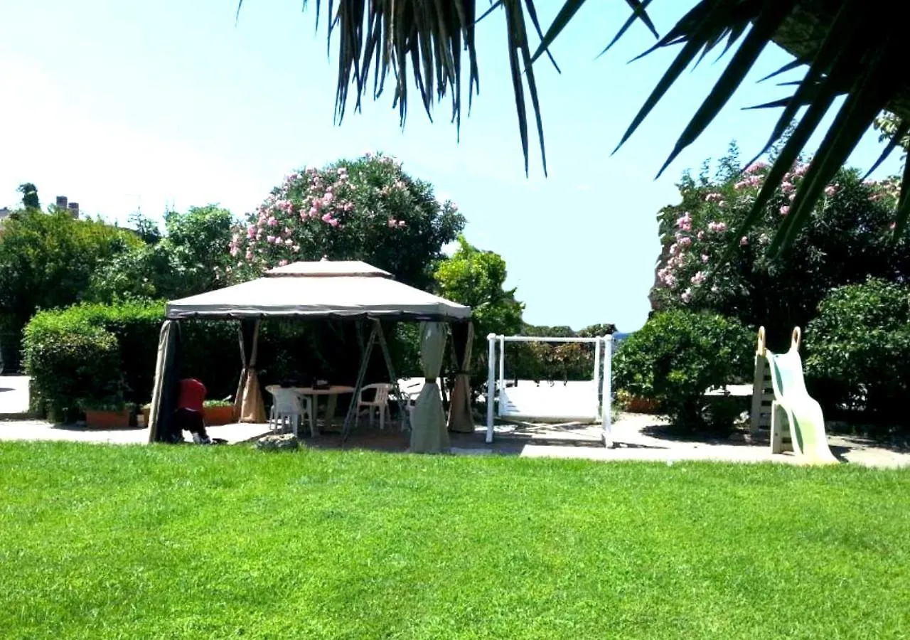Premier Suite Parkview - One-Bedroom - Fiumicino Airport - Self Check-In